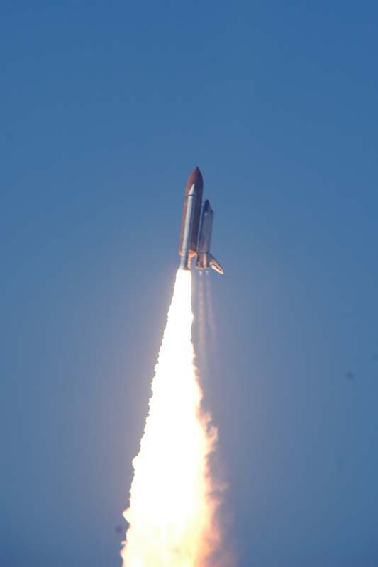 STS-124_21