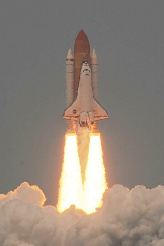 STS-125_46