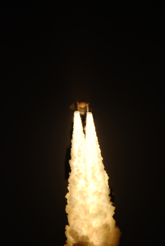 STS-131_12